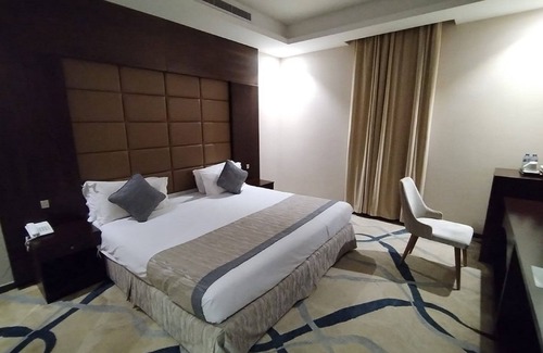 Hera Street Hotel | Sansa Hotel