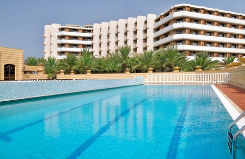 Al-Hamra'a Apartment | The Apartments