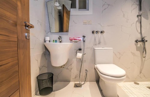 Qurish Street Apartment | Tiara