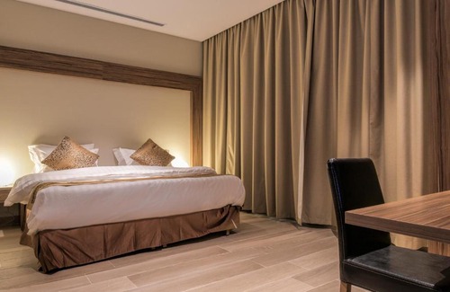 Qurish Street Apartment | Tiara