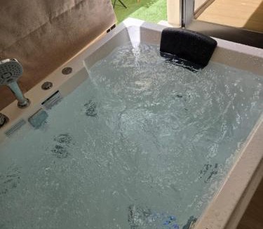 Dammam Apartment | اجنحة فخمة مع جاكوزي - Tulip Hotel Apartments
