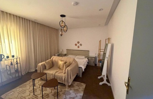 Tabuk Apartment | استديو عصري تسجيل وصول ذاتي Modern Self Check in Studio