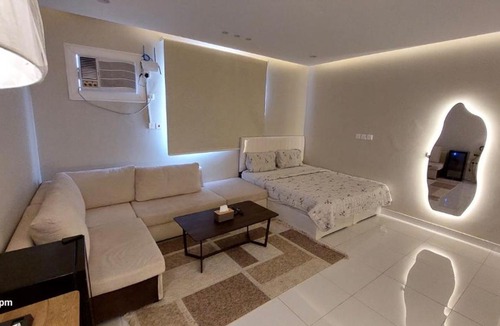 Tabuk Apartment | استديو مريح بسرير ماستر ودخول ذكي