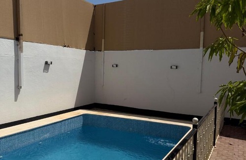 Yanbu Apartment | استراحة لورا الفندقية