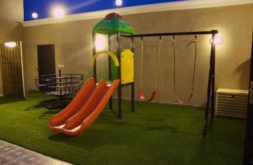 Al Kura Ski Chalet | استراحة وشاليه الميار