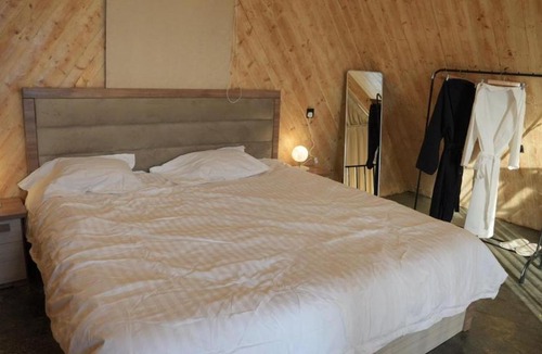 Abha Cabin | اكواخ وفلل مزرعة العرين 1