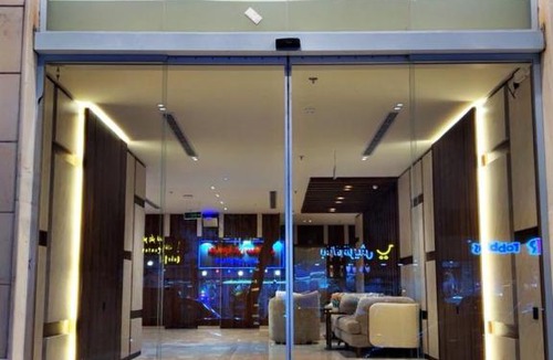 Qurish Street Hotel | الإقامة الذهبية للشقق المخدومة
