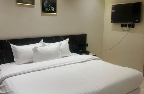Al Bawadi Apartment | الحياة الخضراء للشقق المخدومه - Al-Hayah Al- Khadra