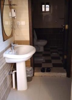 Al Bahah Hotel | الزير للوحدات السكنيه المخدومة