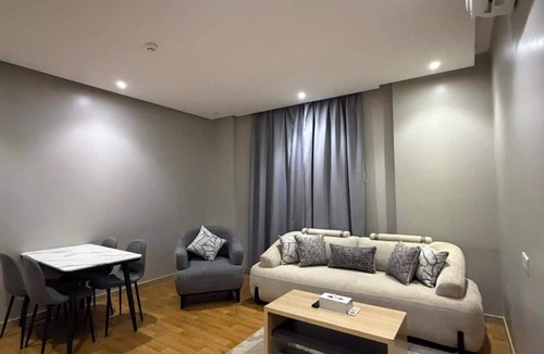 Al Malaz Apartment | السعاده سويت للشقق المخدومه
