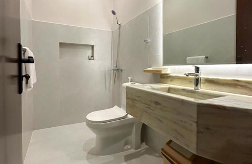 Al Kura Hotel | الشراع ريزيدنس