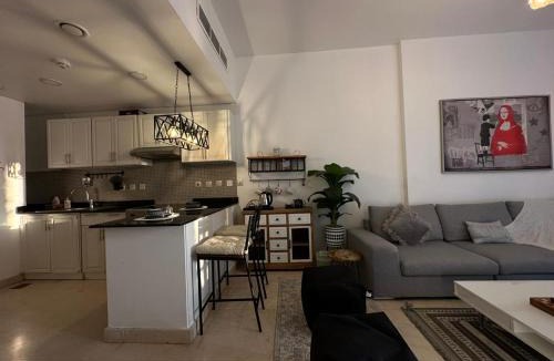 Ash Shati Apartment | برج الجوهرة داماك