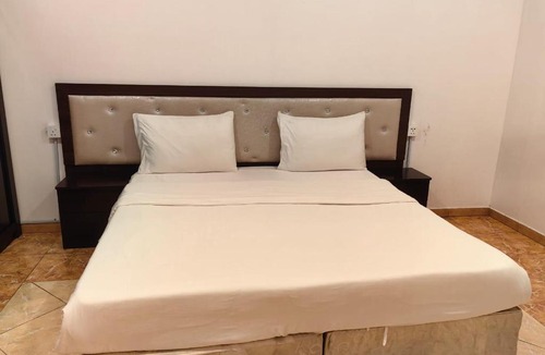 Ahad Rafidah Apartment | برج السعادة للشقق المخدومة