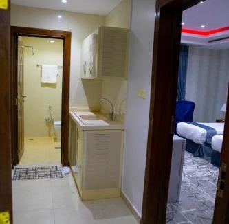 Hafr Al Batin Hotel | بــــاســــيل للشقق المخدومة