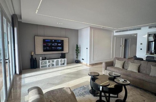 Durrat Al-Arous House | درة العروس شاليهات الحمراء الفاخرة