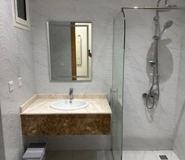 Durrat Al-Arous Apartment | درة العروس لاقون براديس الغروب للعائلات