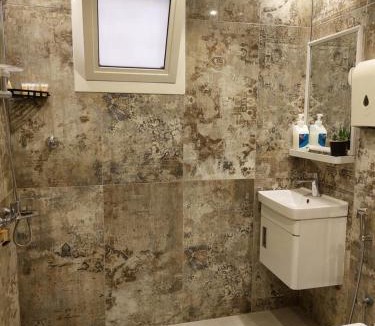 Riyadh Villa | دور ارضي كبير وواسع للضيافة والتحويل لحسابي بعد الوصول للمنزل