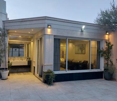 Riyadh Villa | دور ارضي كبير وواسع للضيافة والتحويل لحسابي بعد الوصول للمنزل