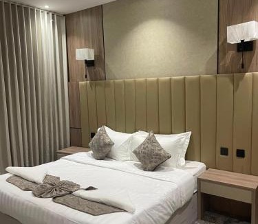 Al-Hamra'a Hotel | ديوان الحمراء للشقق المخدومة