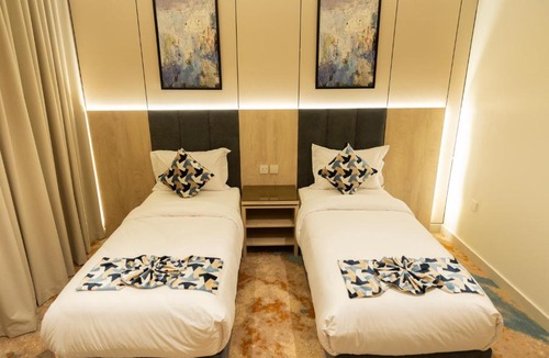 Al Hamra Apartment | روز الخيال للشقق المخدومة 5