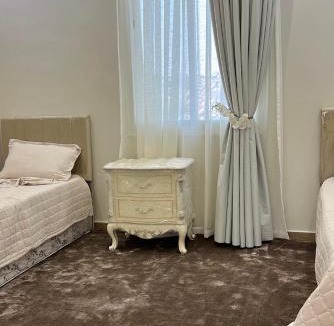 Al Bahah Ski Chalet | شالية الأحلام