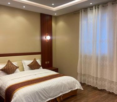 Khamis Mushait Ski Chalet | شالية خاص