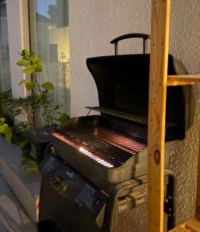 Al Kura Ski Chalet | شاليهات أفق