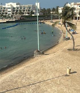 Durrat Al-Arous Apartment | شاليه بدرة العروس شقه واطلاله على البحر شاطي الفان بتش