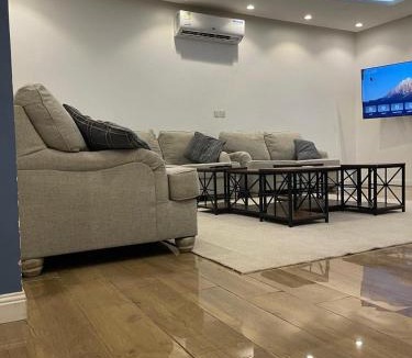 Taif Ski Chalet | شاليه هاندا Handa Chalet