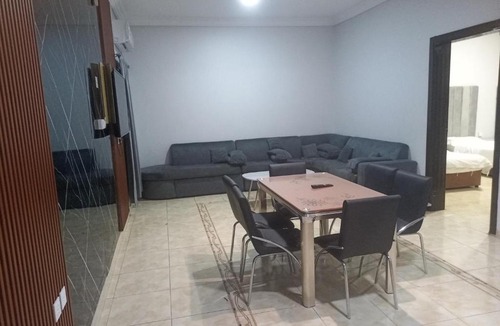 Taif Apartment | شركة فؤاد علي العزي التجارية للشقق المخدومه - المضباع - طريق السيل