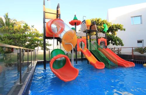 Ar Rayis Resort | شـاطئ الجـار