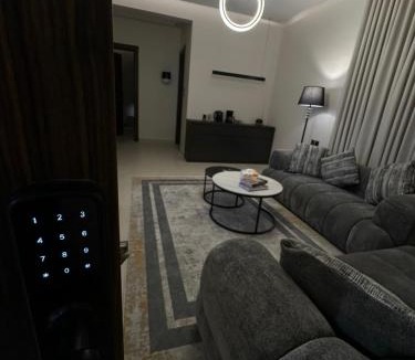 Buraydah Apartment | شقة بغرفة نوم وصالة أنيقة