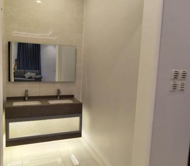 Hera Street Apartment | شقة بغرفة نوم وصالة - Luxury bedroom and living Room
