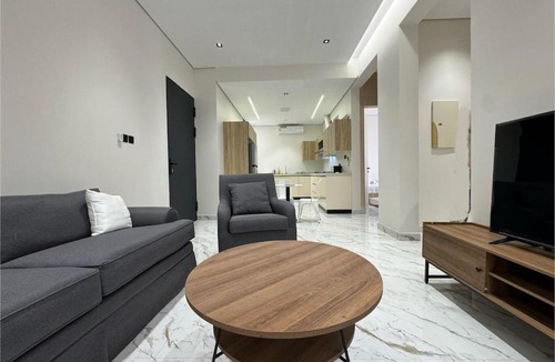Al Malaz Apartment | شقة خاصة 3 غرف نوم بمدخلين بنفس الدور b5