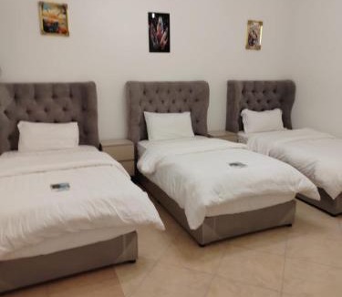 Riyadh Apartment | شقة عائلية 4 غرف نوم رقم 1