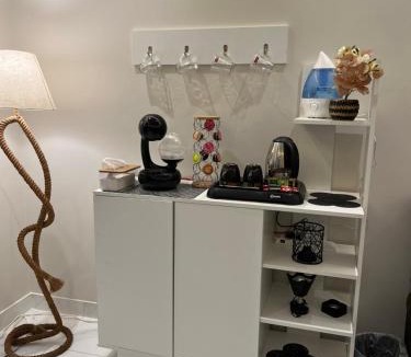 Al Wahah Apartment | شقة فندقية غرفة نوم بمجلس استرخائي
