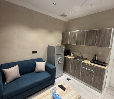 Al-Safa Apartment | شقة فندقية فاخره بموقع مميز