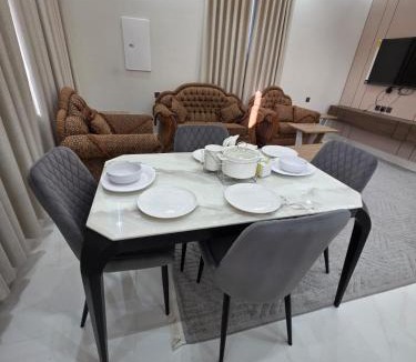 Taif Apartment | شقة فندقية vip رقم 2 مدخل خاص وحوش وموقف خاص