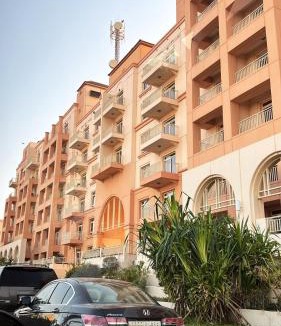 Bay La Sun Apartment | شقة مفروشة باطلالة بحرية ساحرة مخصصة للعوائل فقط
