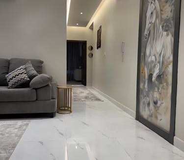 Al Wahah Apartment | شقة واسعة بلمسة فندقية