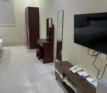 Al Aziziyah Apartment | شقق أناسي المخدومة
