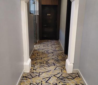 Mizail Apartment | شقق السلام المتميزين