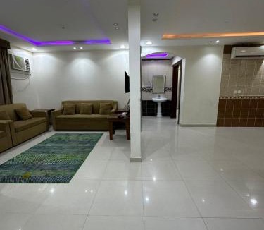 Hawtah Bani Tamim Hotel | شقق ظل النخيل للشقق المخدومة
