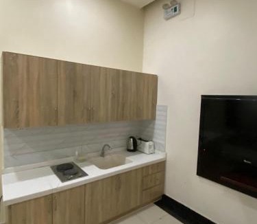 Ha'il Apartment | شقق واو المخدومة