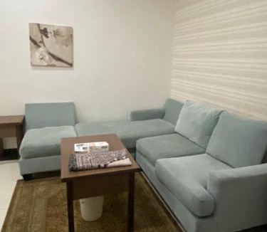 Ha'il Apartment | شقق واو المخدومة