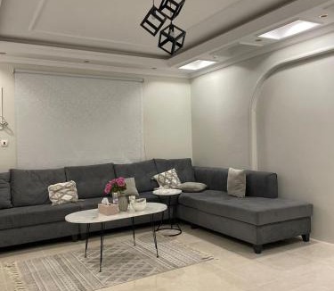 Hera Street Apartment | شقه في حي الربوه قريبه من المطار ووسط جده