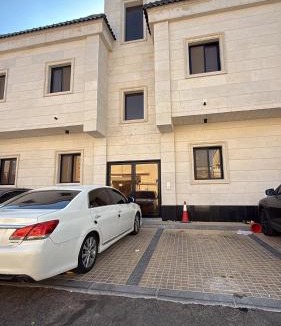 Dammam Apartment | غرفة و صالة مع جلسة خارجية - Tulip Hotel apartments
