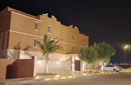 Dhahban Villa | فلل كوڤا بيتش - للعائلات فقط