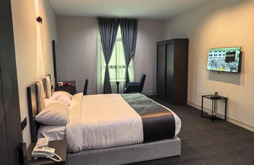 Al Baha Hotel | فندق السديم