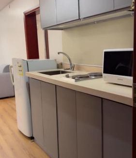 Sari Street Hotel | فندق جوهرة البستان للوحداد السكنية